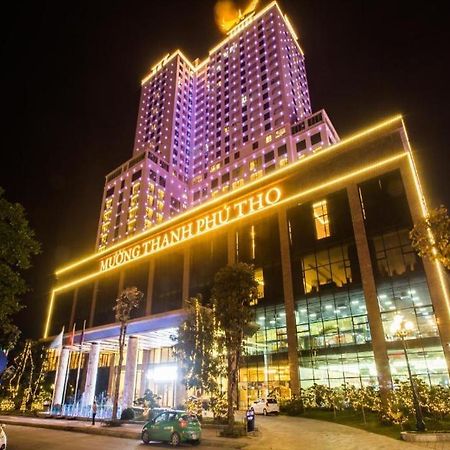 โรงแรมมวง แท็ง ลักชัวรี ฟูทอ Viet Tri ภายนอก รูปภาพ